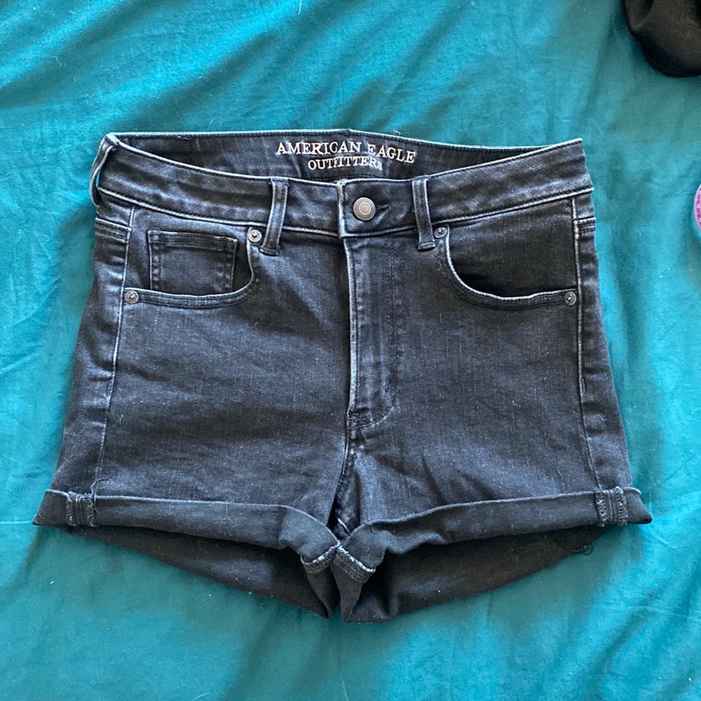 Super Stretch American Eagle High Rise Shorts Black Faded Distressed sz 4 EUC